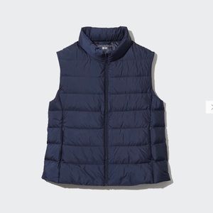 Nwt Uniqlo Ultra Light Down Vest 69 Navy L